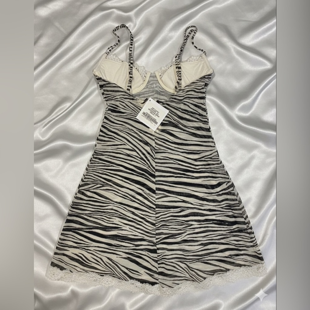 Sold - Picture 2 of 5